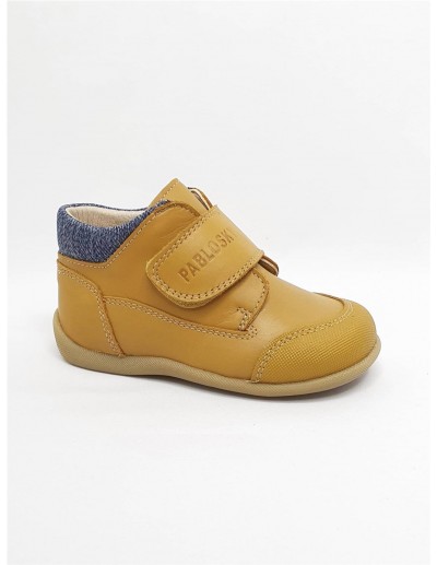 Bota de nino Pablosky camel...
