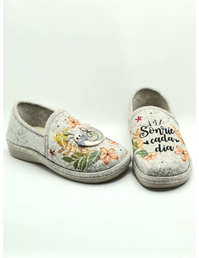 Zapatilla de mujer Salvi en...