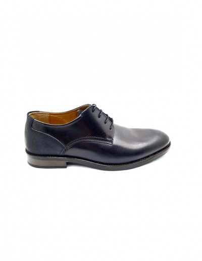 Zapato de hombre en piel...