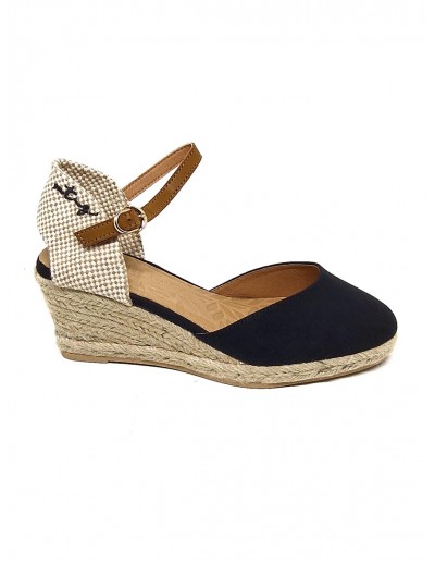 Zapatilla de calle Mujer...